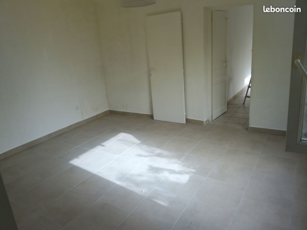 Maison à louer, 97m², La Crau