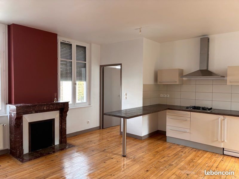 Appartement à louer, 46m², Saint-Étienne