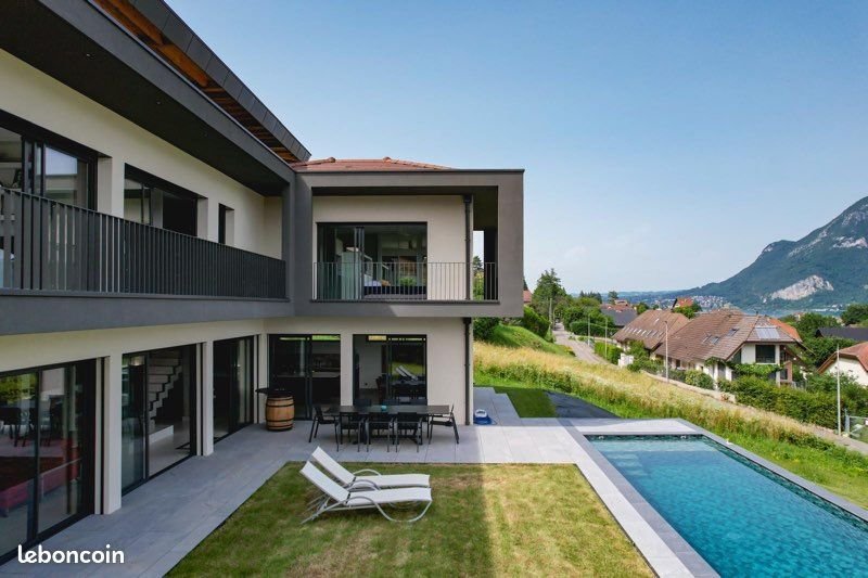 Maison à vendre, 297m², Sévrier