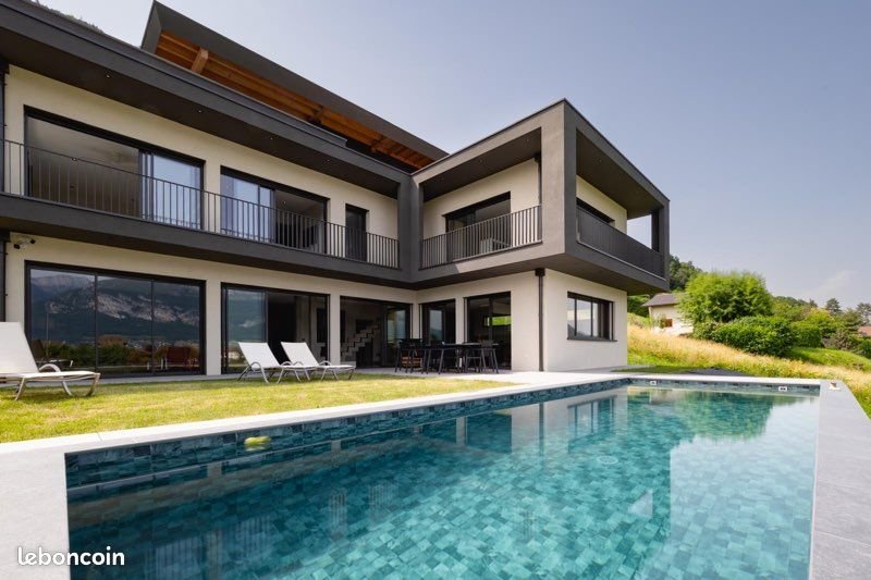 Maison à vendre, 297m², Sévrier