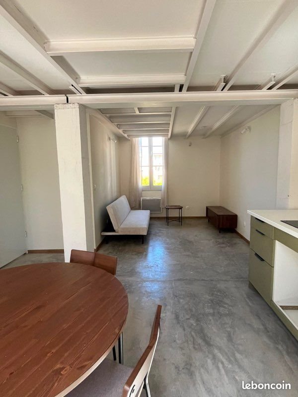 Appartement à louer, 43m², Béziers