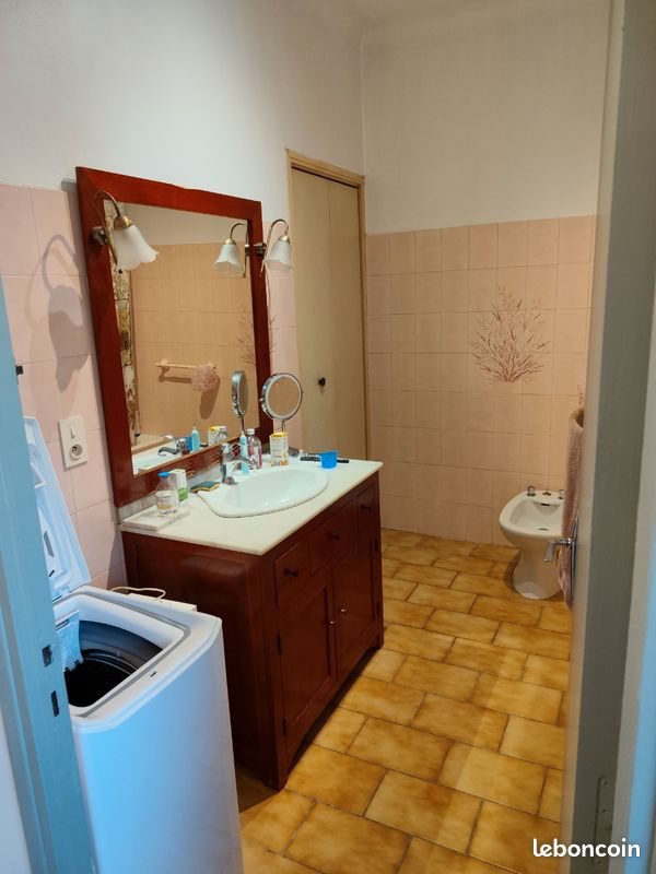 Appartement à louer, 50m², Mollégès