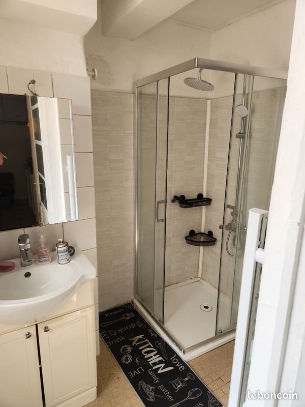 Appartement à louer, 40m², Pont-Saint-Esprit