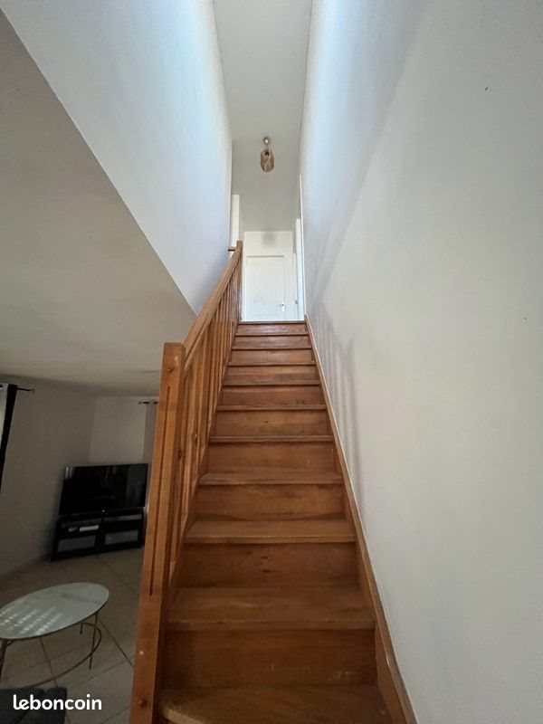 Maison à louer, 75m², Alès