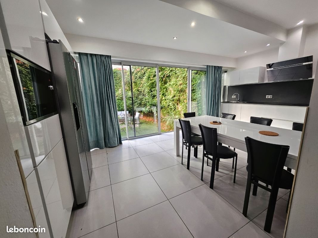 Appartement à louer, 75m², Cannes