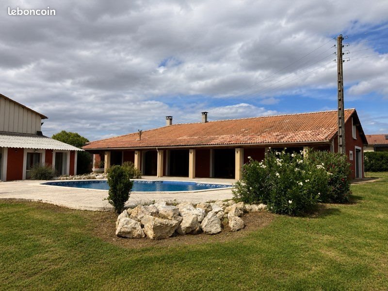 Maison à vendre, 200m², Aubiet