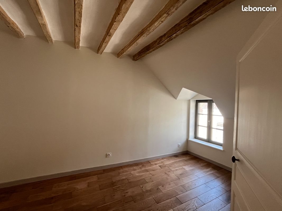 Maison à louer, 89m², Mamers