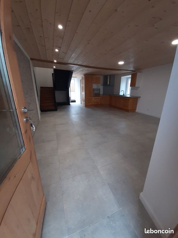 Maison à louer, 130m², Saint-Jean-Pied-de-Port