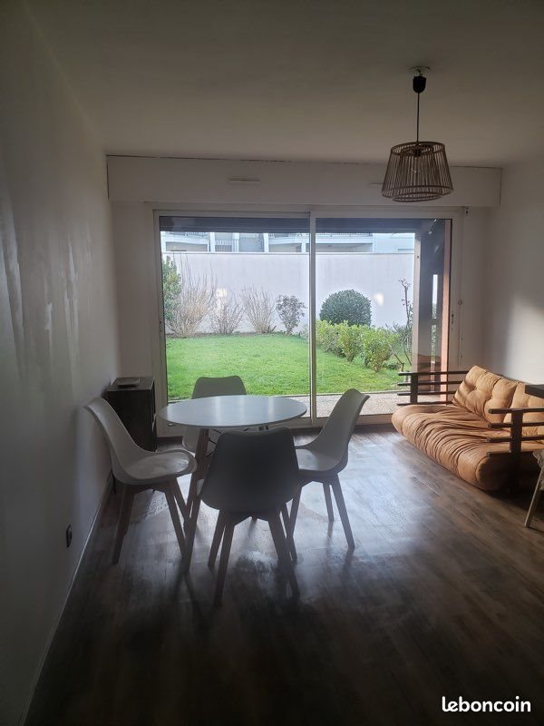 Appartement à louer, 39m², Vannes