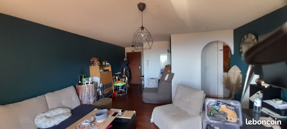 Appartement à louer, 77m², Bastia