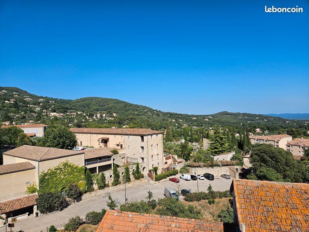 Appartement à louer, 36m², Seillans