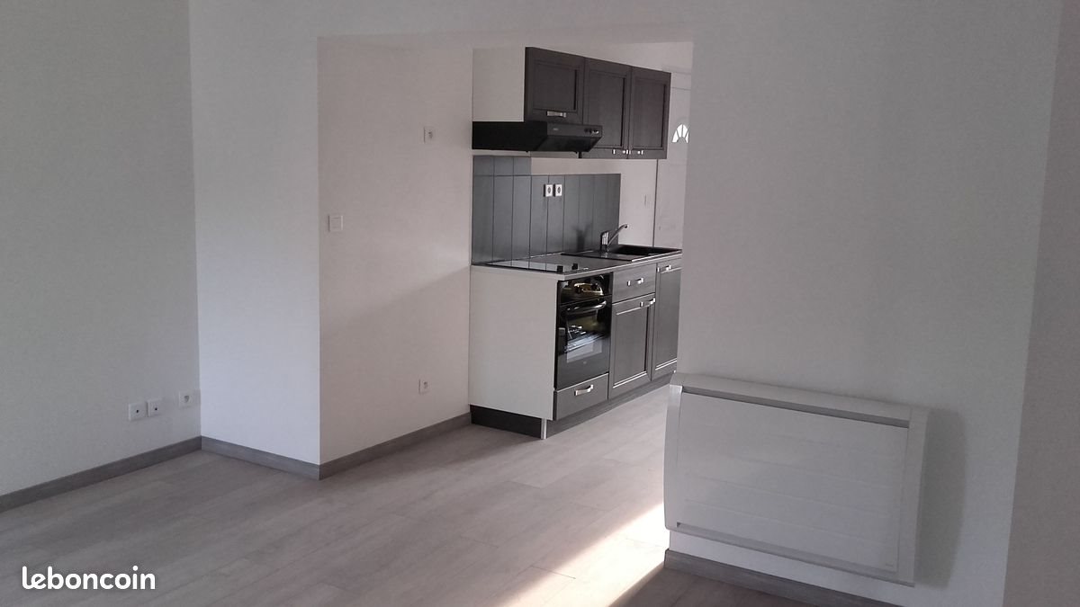 Appartement à louer, 57m², Dole