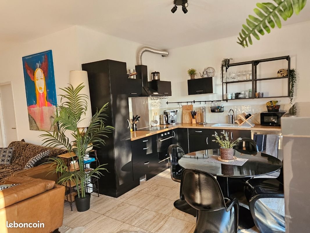 Appartement à louer, NaNm², Hyères