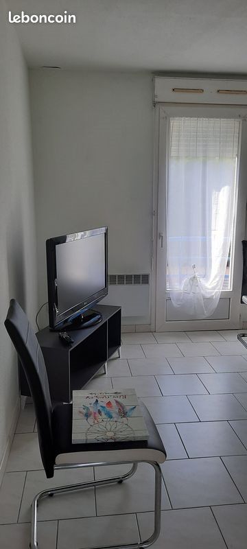 Appartement à louer, 25m², Niort