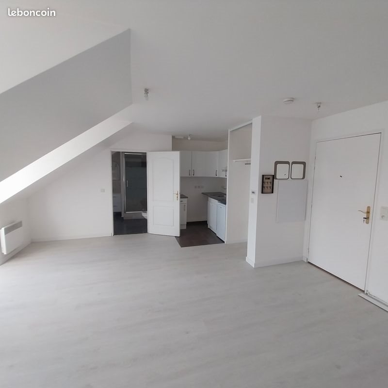 Appartement à louer, 32m², Arpajon
