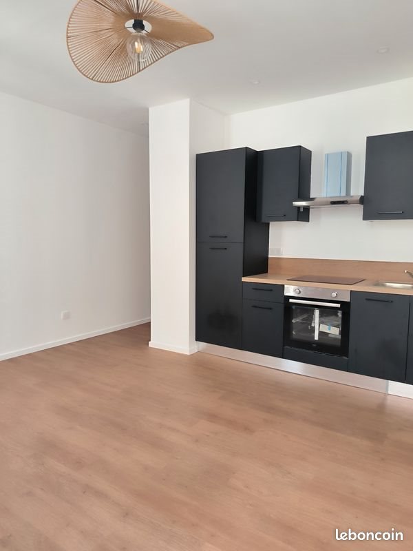 Appartement à louer, 39m², Callas