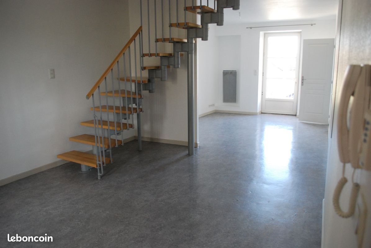 Appartement à louer, 91m², Brive-la-Gaillarde