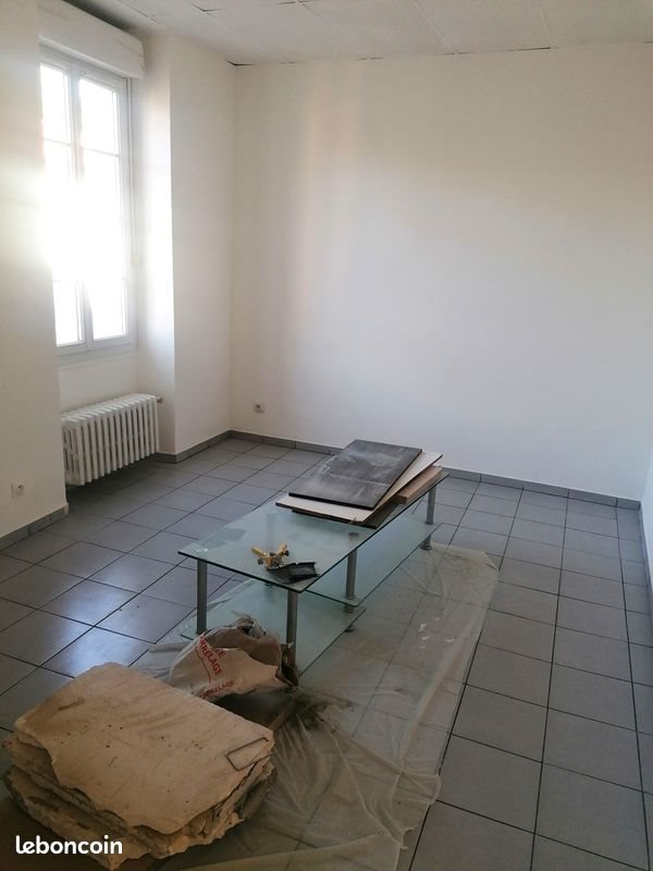 Appartement à louer, 60m², Nîmes