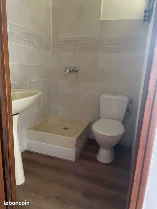 Appartement à louer, 58m², Sablet
