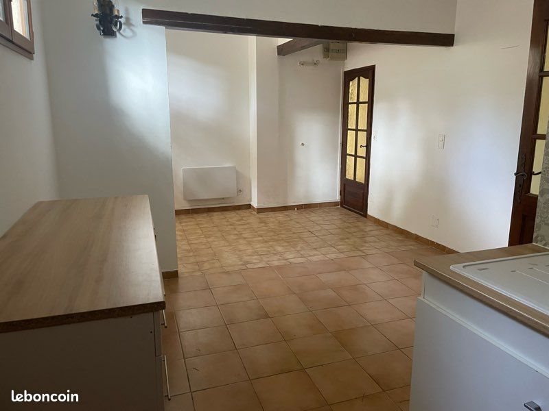 Appartement à louer, 58m², Sablet