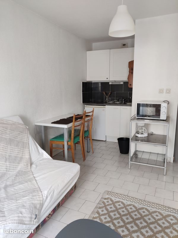 Appartement à louer, 21m², Nîmes