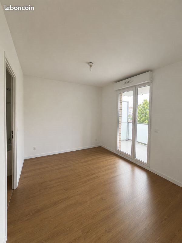 Appartement à louer, 43m², La Courneuve