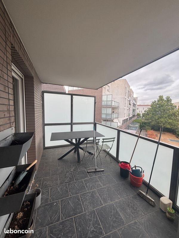 Appartement à louer, 43m², La Courneuve