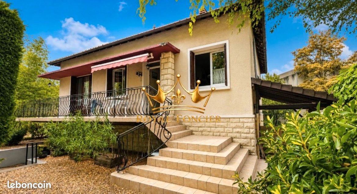 Maison à vendre, 141m², Dangé-Saint-Romain