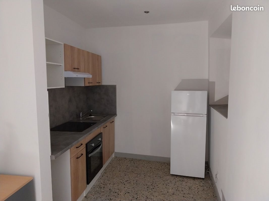Appartement à louer, 23m², Bagnols-sur-Cèze