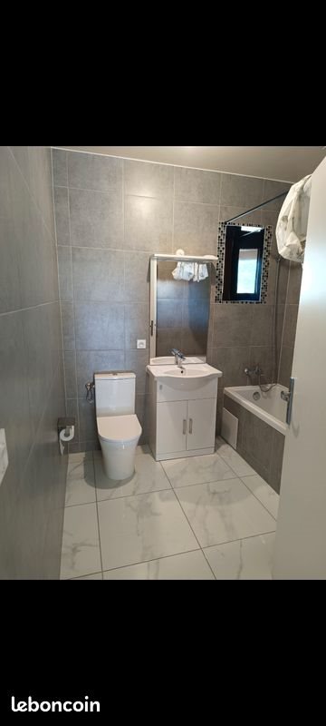 Appartement à louer, 75m², Chênex