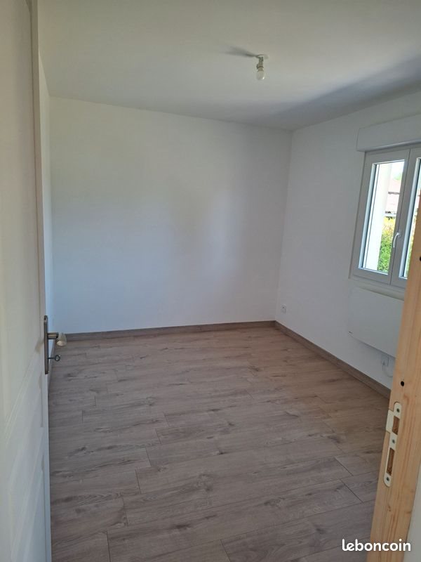 Maison à louer, 44m², Doingt