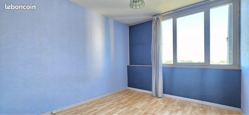 Appartement à louer, 55m², Bron