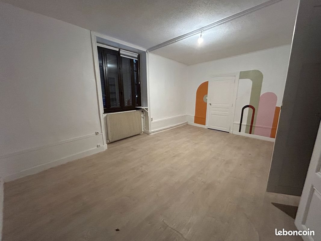 Appartement à louer, 40m², Savigny