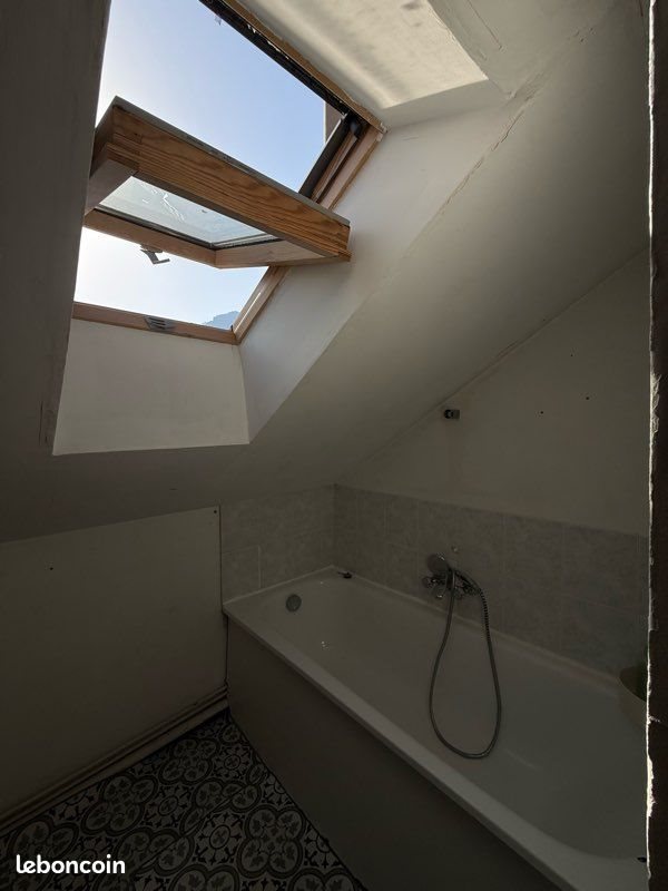 Appartement à louer, 18m², Corte