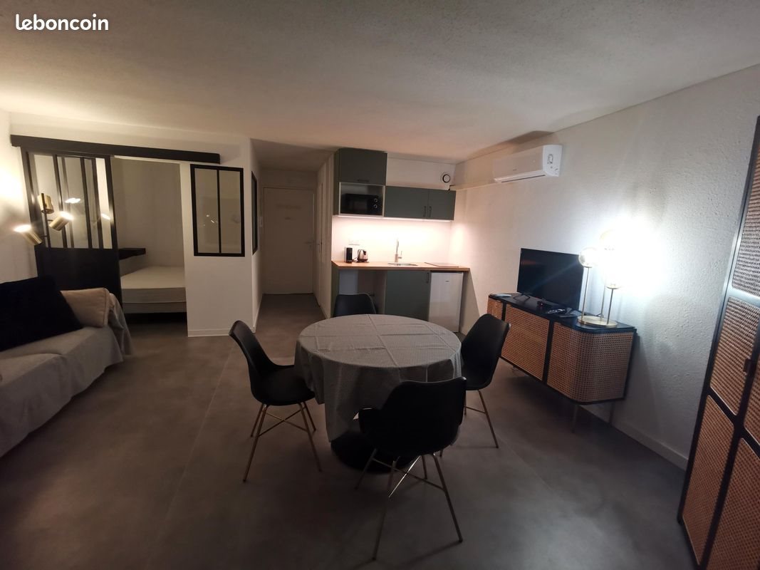 Appartement à louer, 32m², Les Baux-de-Provence