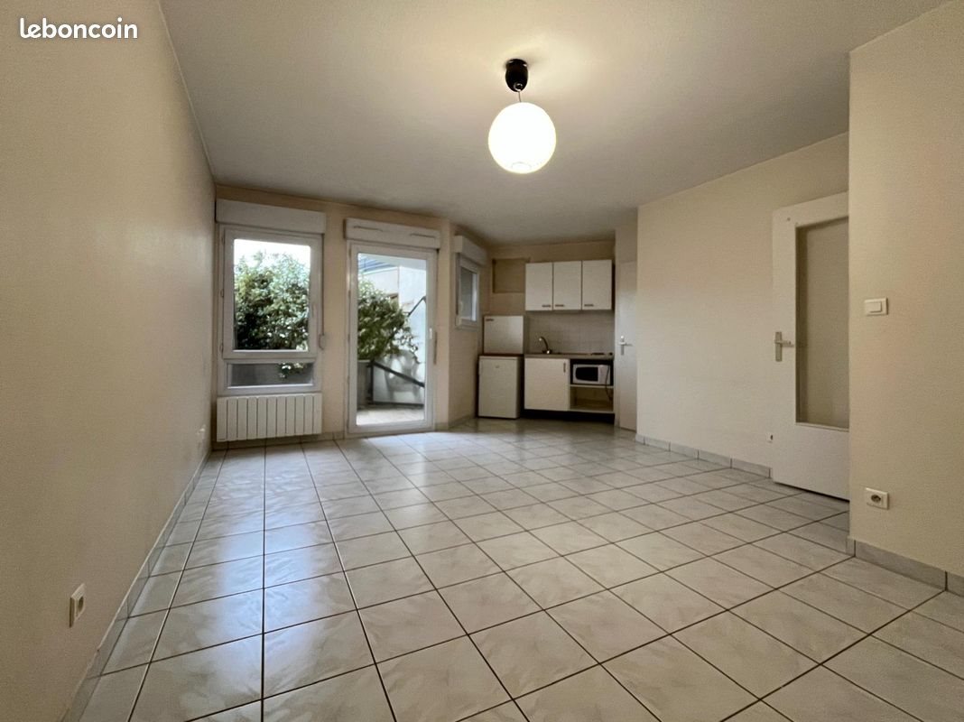 Appartement à louer, 30m², Saint-Martin-d'Hères