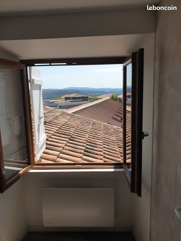 Appartement à louer, 14m², Aubenas