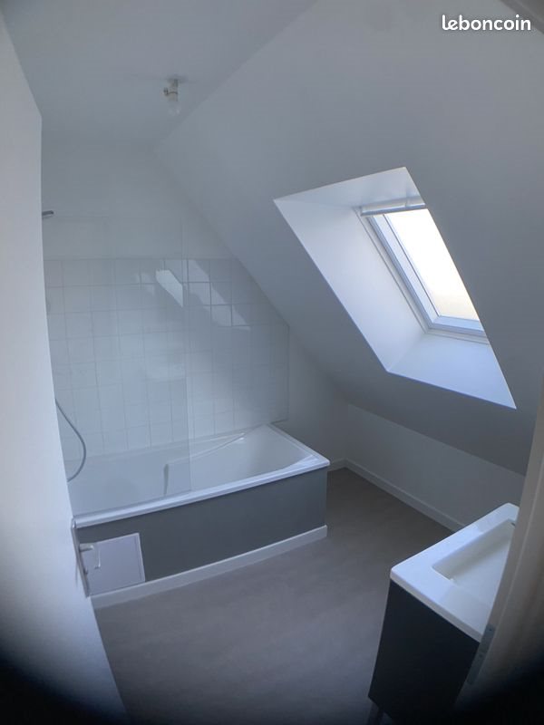 Maison à louer, 70m², Plescop