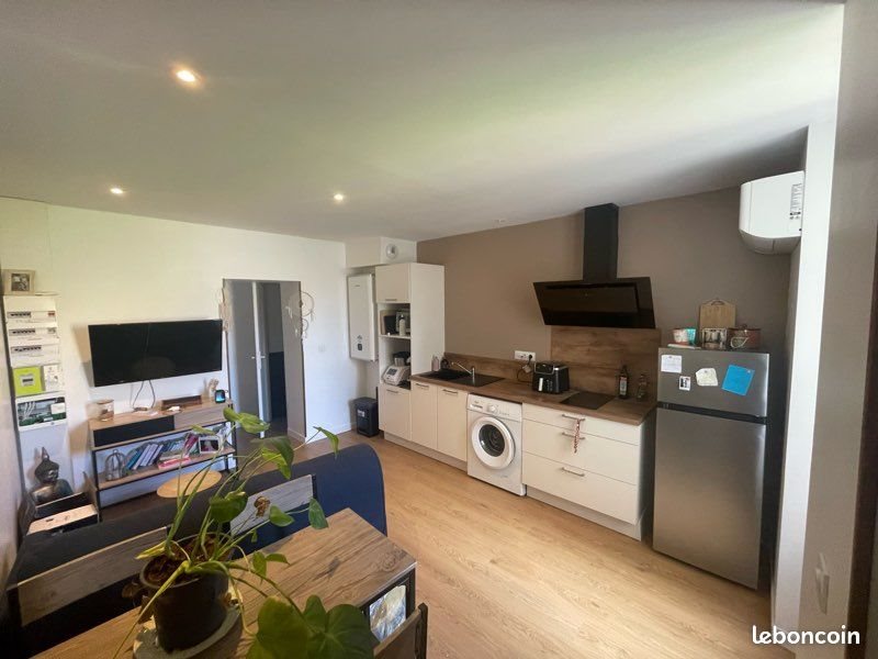 Appartement à louer, 33m², Millau