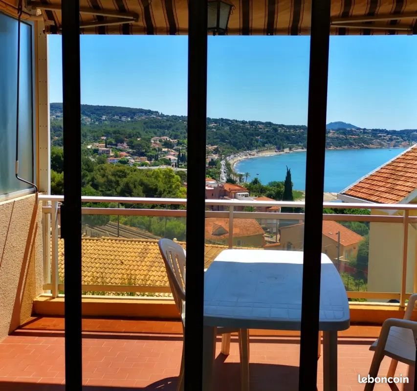 Appartement à louer, 25m², Bandol