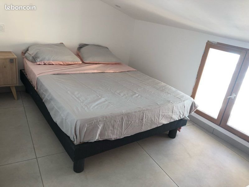 Appartement à louer, 27m², Hyères