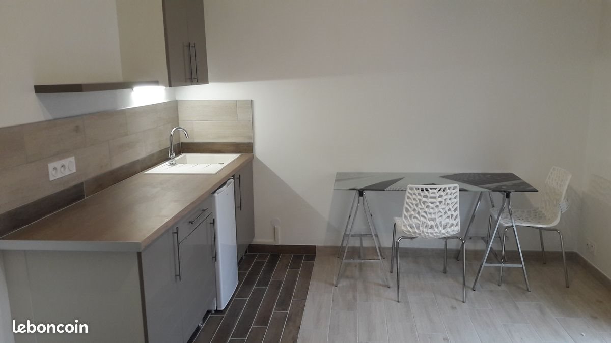 Appartement à louer, 22m², Charleville-Mézières