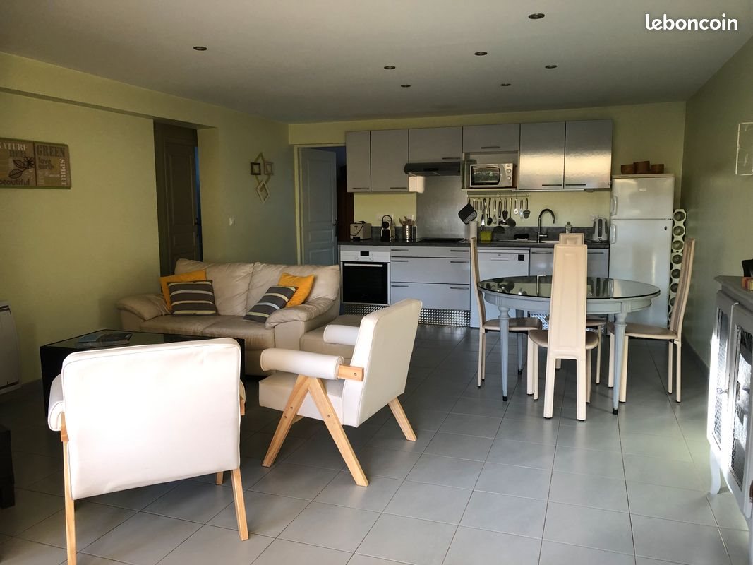 Appartement à louer, 60m², Saint-Raphaël
