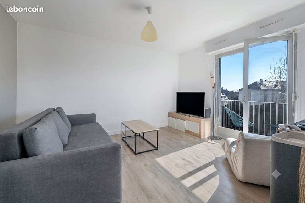 Appartement à louer, 25m², Saint-Nazaire