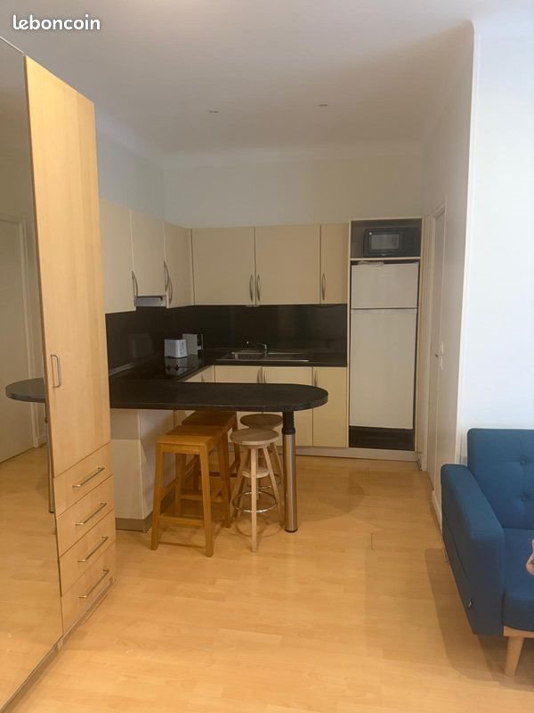 Appartement à louer, 30m², Paris 7ème