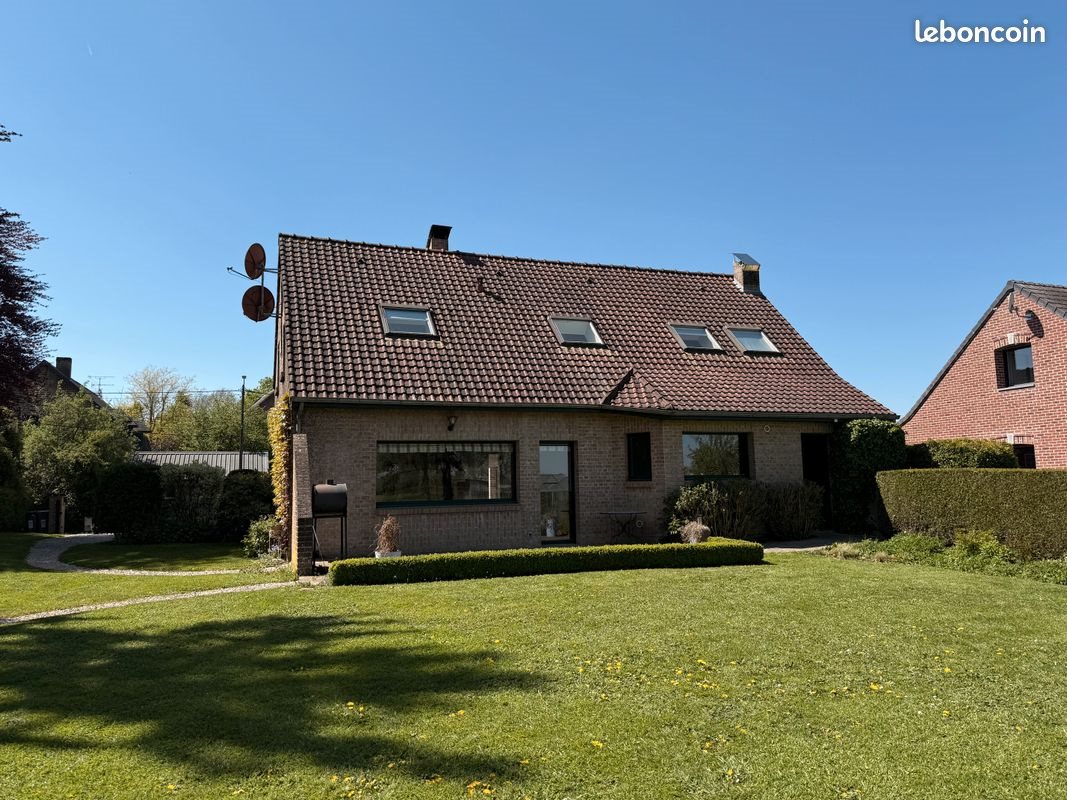 Maison à vendre, 196m², Louvignies-Quesnoy