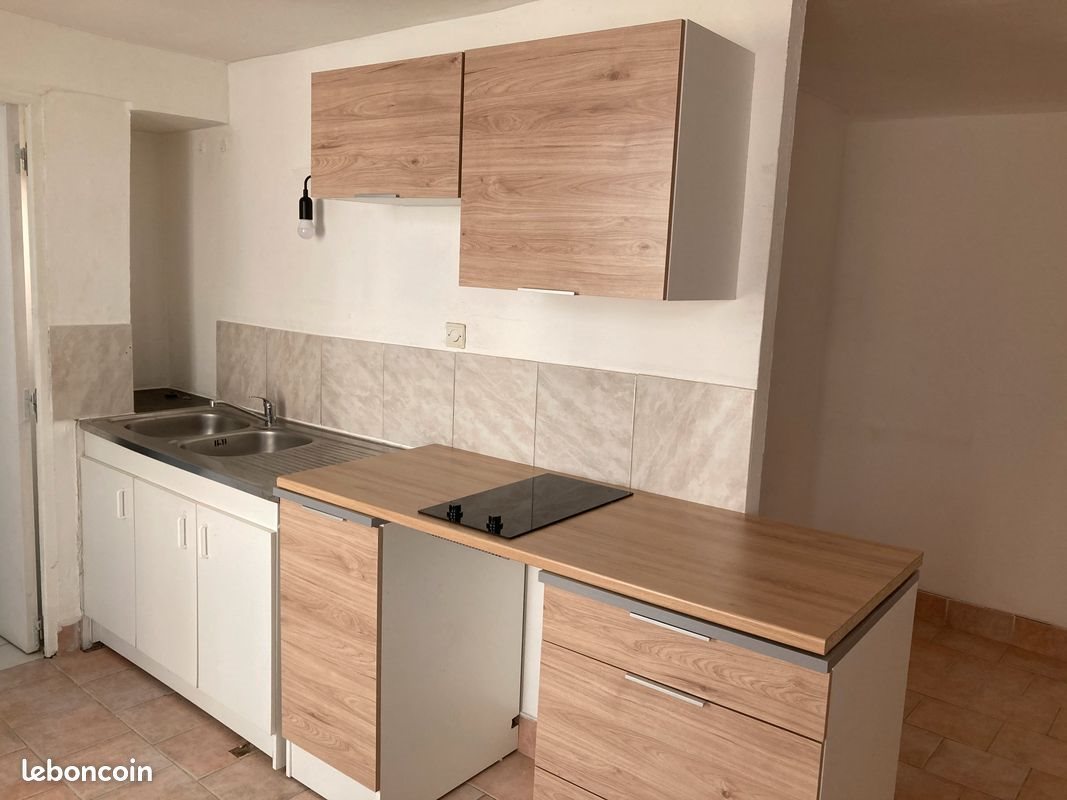 Appartement à louer, 22m², Seiches-sur-le-Loir