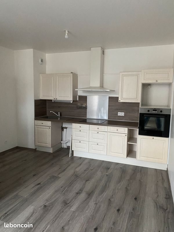 Appartement à louer, 58m², Compiègne