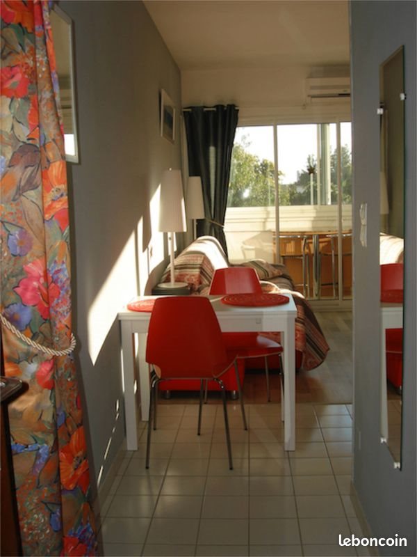 Appartement à louer, 27m², Bormes-les-Mimosas