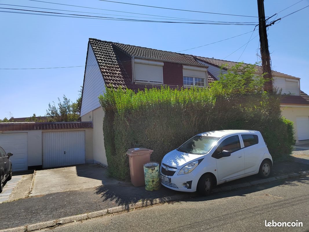 Maison à louer, 82m², Crèvecoeur-le-Grand
